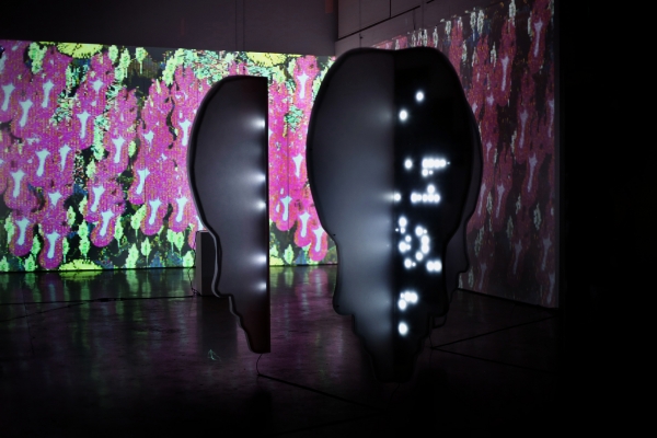 Polaris, a multimedia installation and performance by Chanee Choi